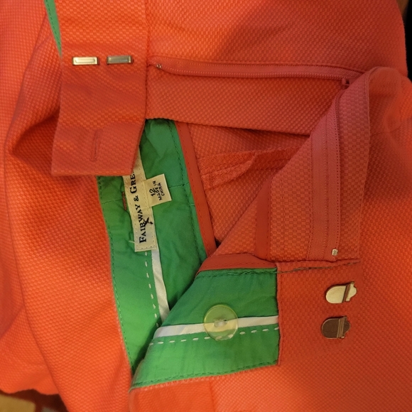 Fairway & Greene Pink & Green Bermuda Shorts. Size 12 - Picture 5 of 6